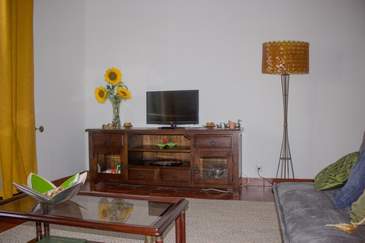 ホテル Casa Da Margarida - Area Privada Na Casa Da Anfitria ポンタ・デルガダ エクステリア 写真